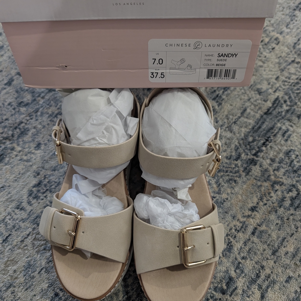 Women's Beige Sandals - Picture 3 of 6